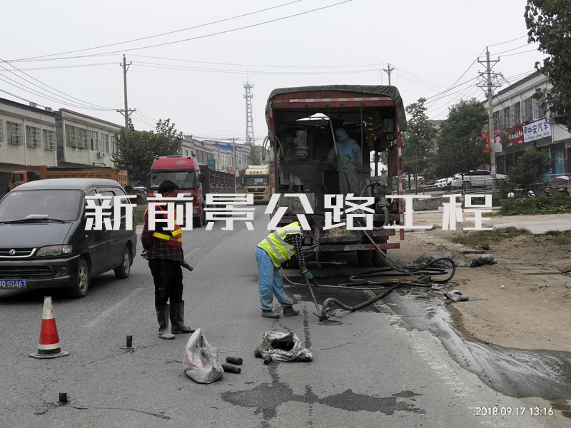 壓漿工程隊講述道路壓漿技術