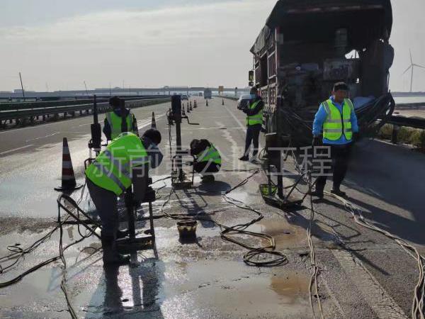 公路鉆孔施工